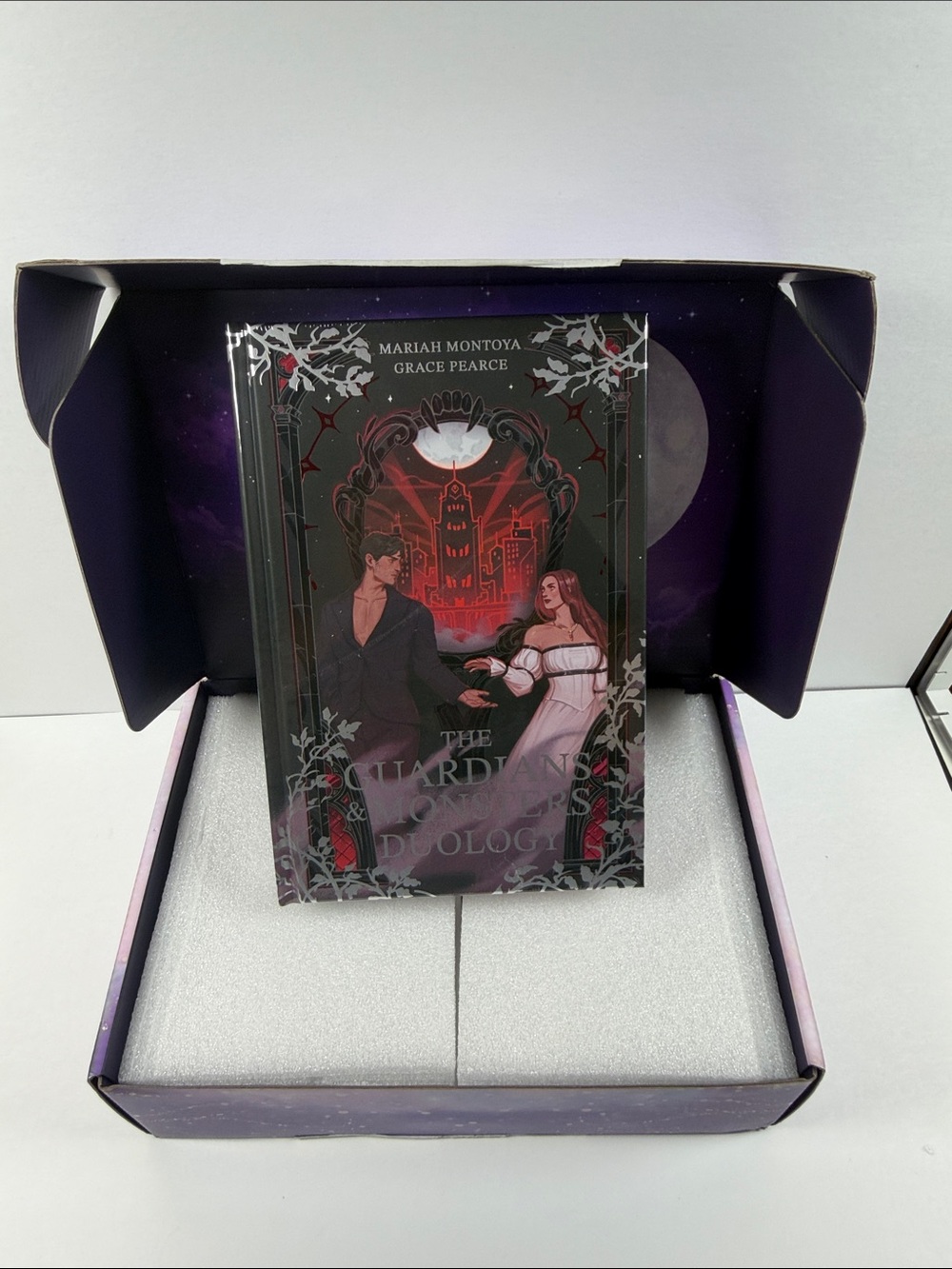 The Guardians & Monsters Duology Gift Edition - Red & Black Cover